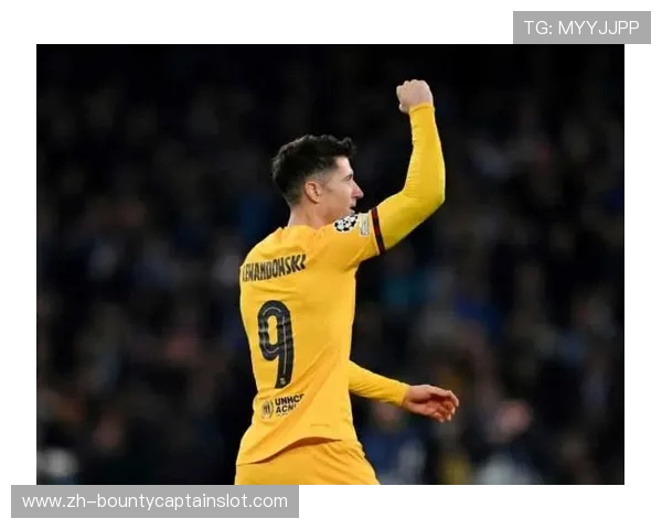 莱万多夫斯基家人已在巴塞罗那安定,去留取决于俱乐部 莱万多夫斯基家人已在巴塞罗那安定,去留取决于俱乐部